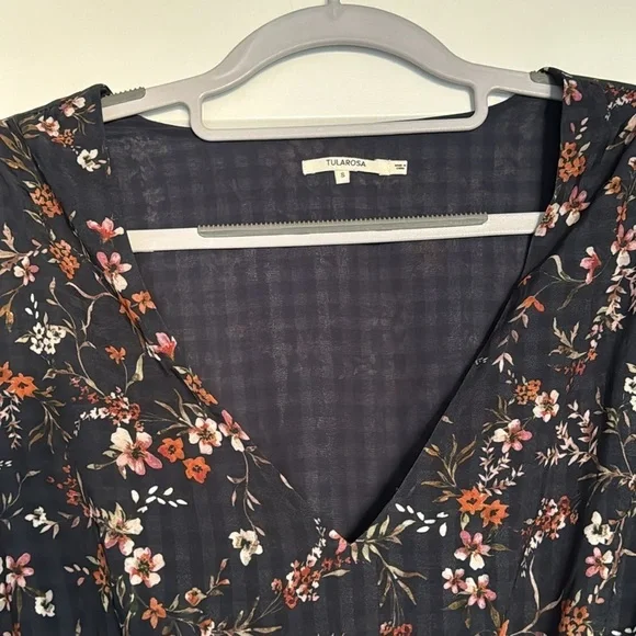 Tularosa Dee Dee Shift Long Sleeve Mini Dress Burlingame Floral Blue Print Small - Picture 11 of 12